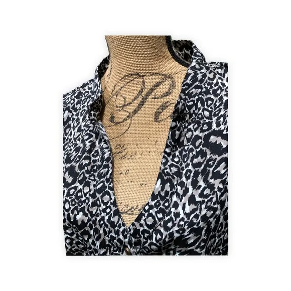 Loose Fit Leopard Print Sleeveless Front Tie Button Up Blouse from Indulge 2X - Picture 4 of 10